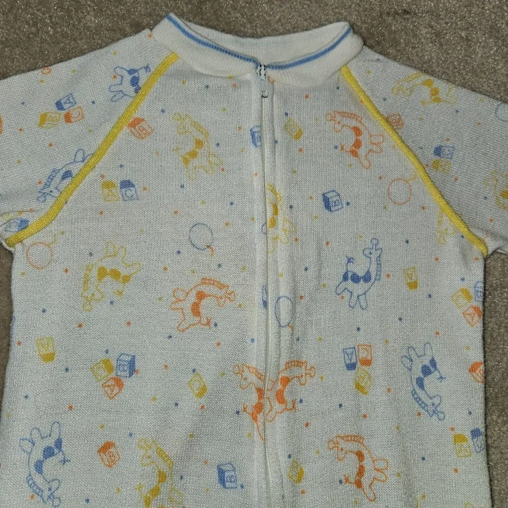 VTG Carter's Footie Sleeper Pajamas Baby 18 Months Blue Orange Giraffe Blocks